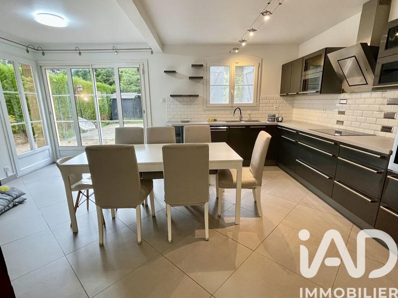 Maison - 129 m² - 6 pièces