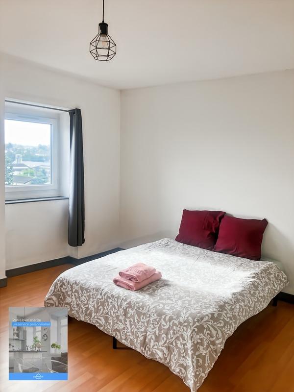 Immeuble - 206 m² - 9 pièces