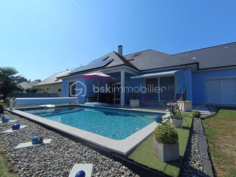 Maison - 125 m² - 6 pièces