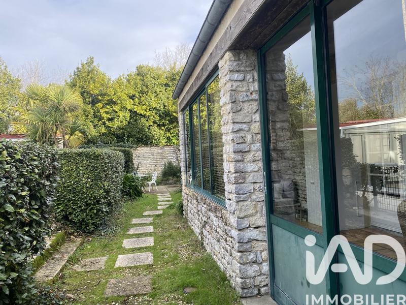 Maison - 245 m² - 10 pièces