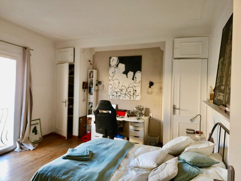 Maison - 236 m² - 8 pièces