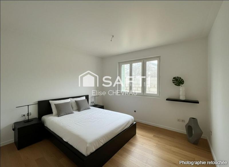 Appartement - 85 m² - 4 pièces