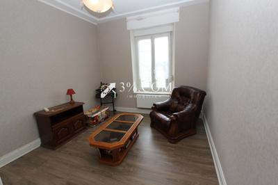 Maison - 192 m² - 7 pièces