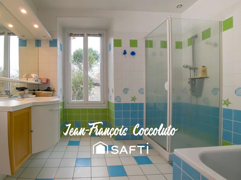 Maison - 151 m² - 6 pièces