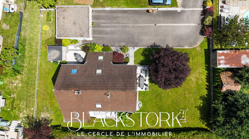 Maison - 161 m² - 5 pièces