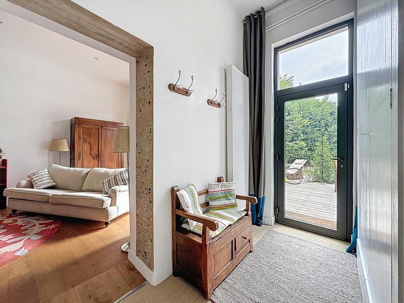 Maison - 275 m² - 7 pièces