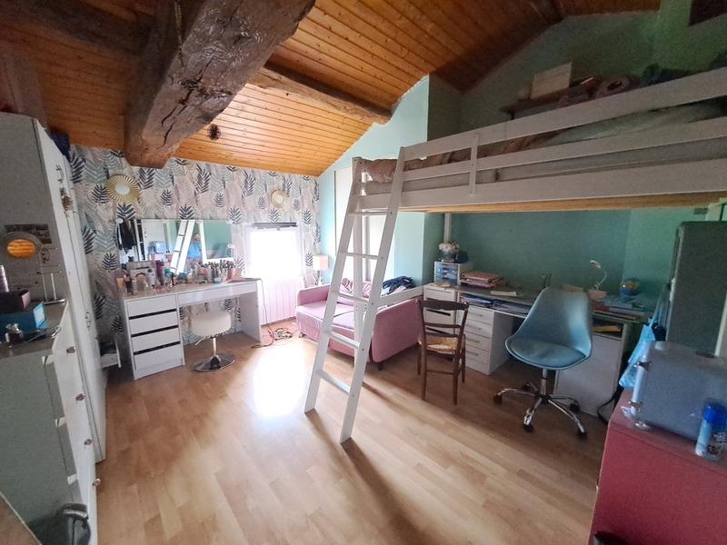 Maison - 136 m² - 5 pièces
