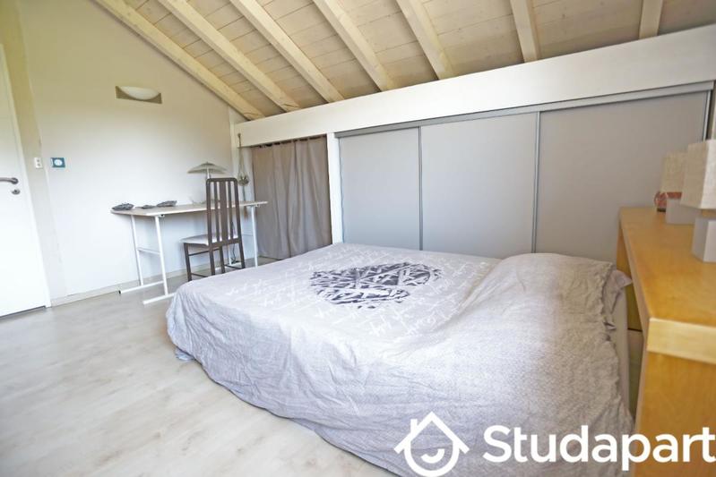 Chambre - 15 m² - 1 pièce