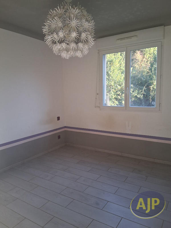 Maison - 114 m² - 6 pièces