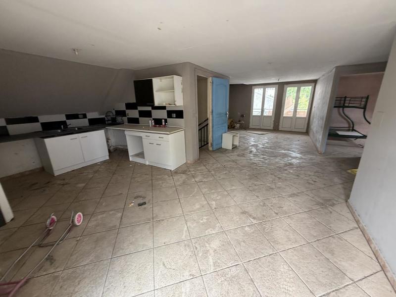 Immeuble - 260 m² - 7 pièces