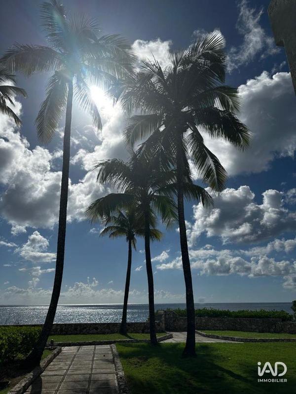 Appartement - 120 m² - 3 pièces