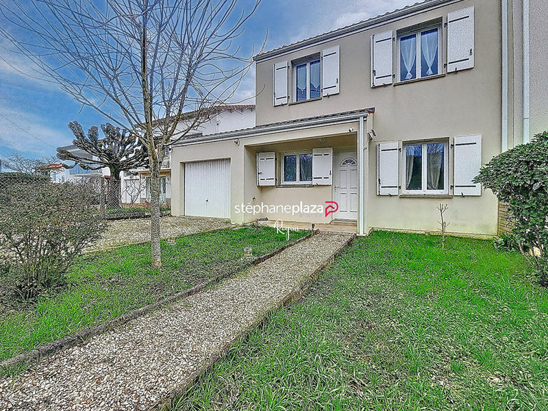 Maison - 95 m² - 4 pièces