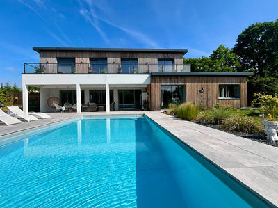 Maison - 188 m² - 8 pièces