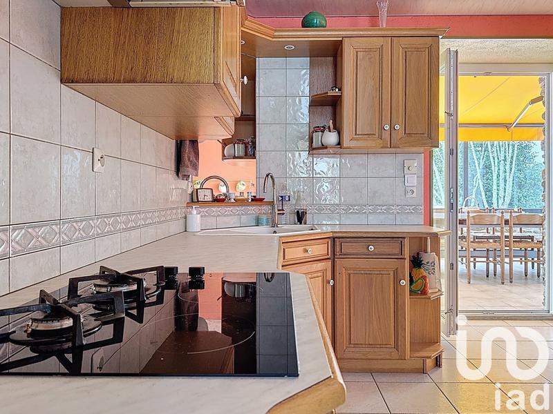 Maison - 167 m² - 8 pièces