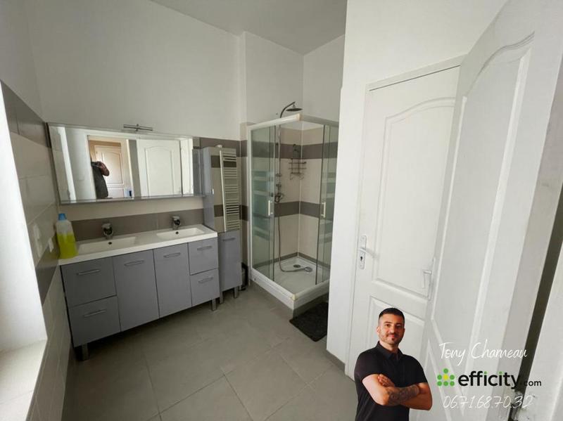 Maison - 217 m² - 5 pièces