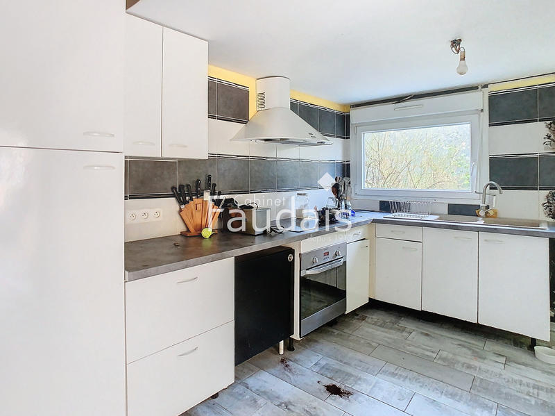 Maison - 139 m² - 6 pièces