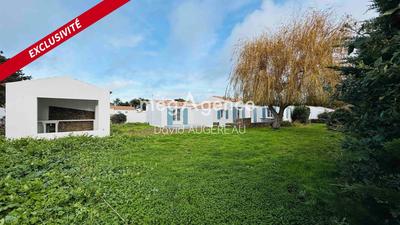 Maison traditionnelle - 105 m² - 6 pièces