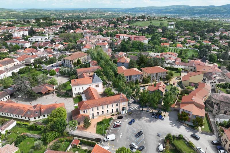 Appartement - 84 m² - 4 pièces