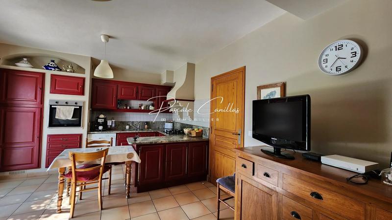 Villa - 258 m² - 10 pièces