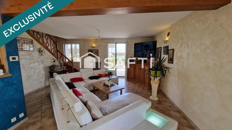 Maison - 216 m² - 6 pièces