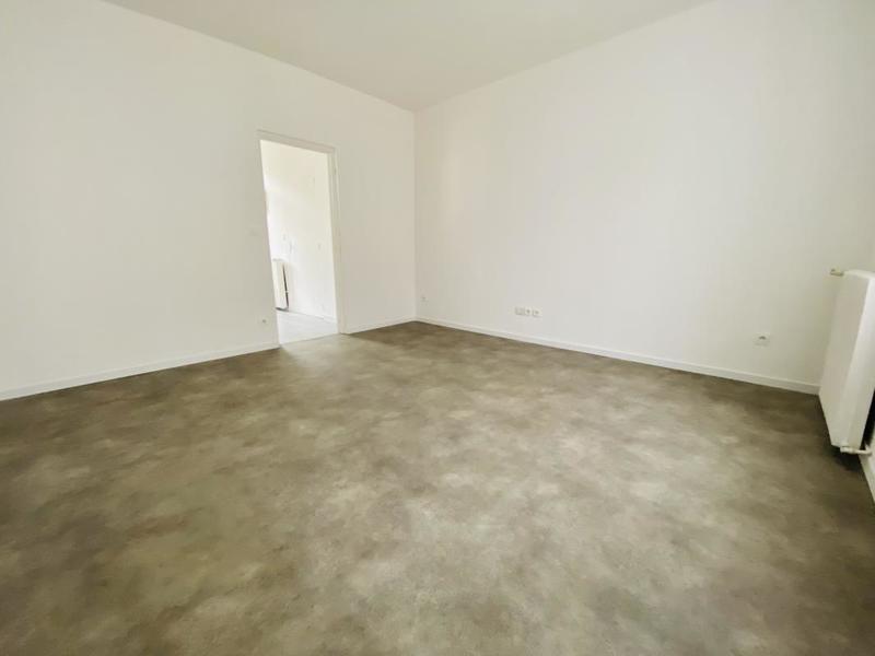 Studio - 25 m² - 1 pièce