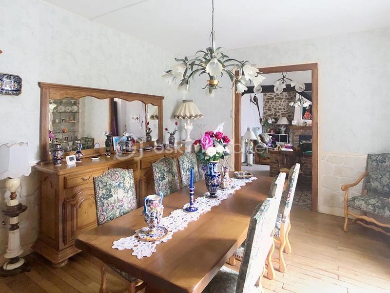 Maison en pierre - 130 m² - 6 pièces