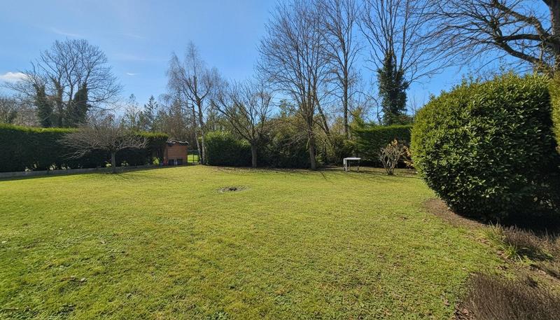 Maison traditionnelle - 178 m² - 7 pièces