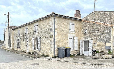 Maison - 220 m² - 10 pièces