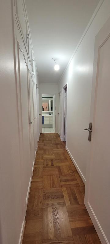 Appartement - 7 946 m² - 4 pièces