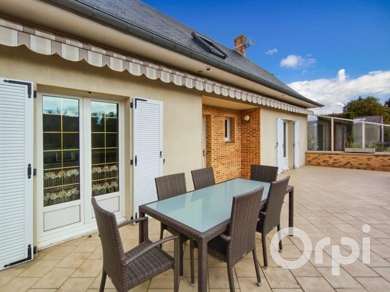 Maison - 158 m² - 7 pièces