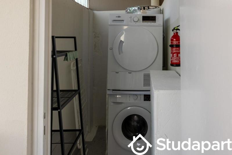 Chambre - 9 m² - 1 pièce