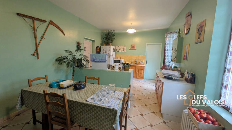 Maison - 170 m² - 6 pièces