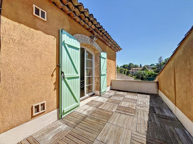 Villa - 195 m² - 5 pièces