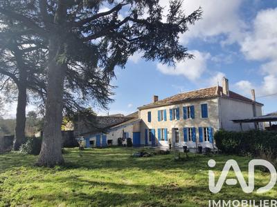Maison de campagne - 295 m² - 7 pièces