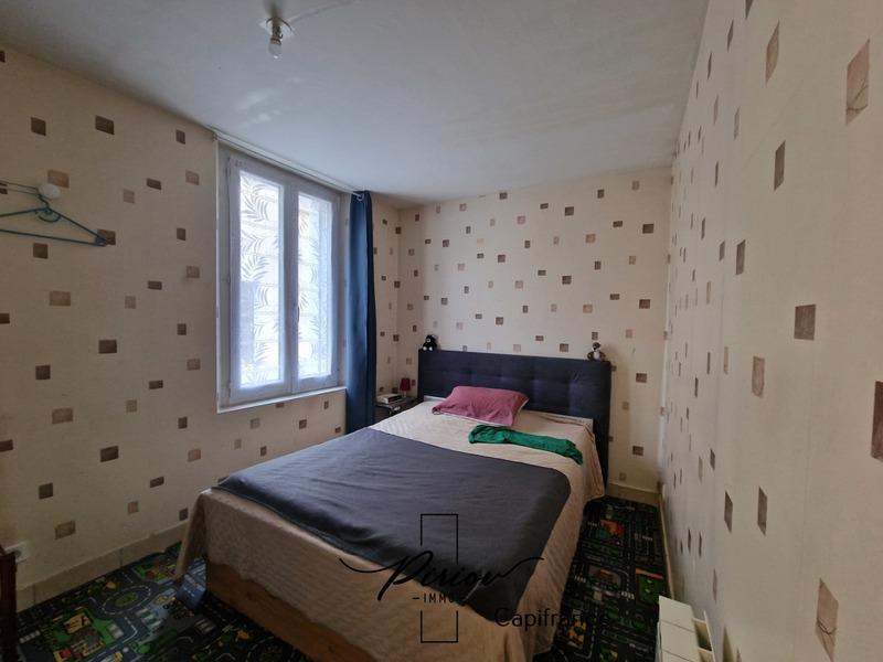 Immeuble - 162 m² - 8 pièces