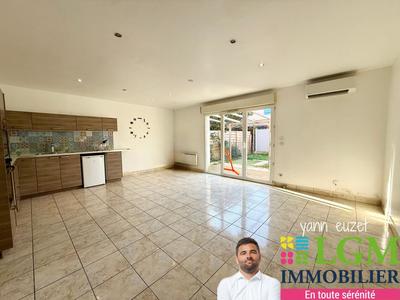 Maison - 100 m² - 6 pièces