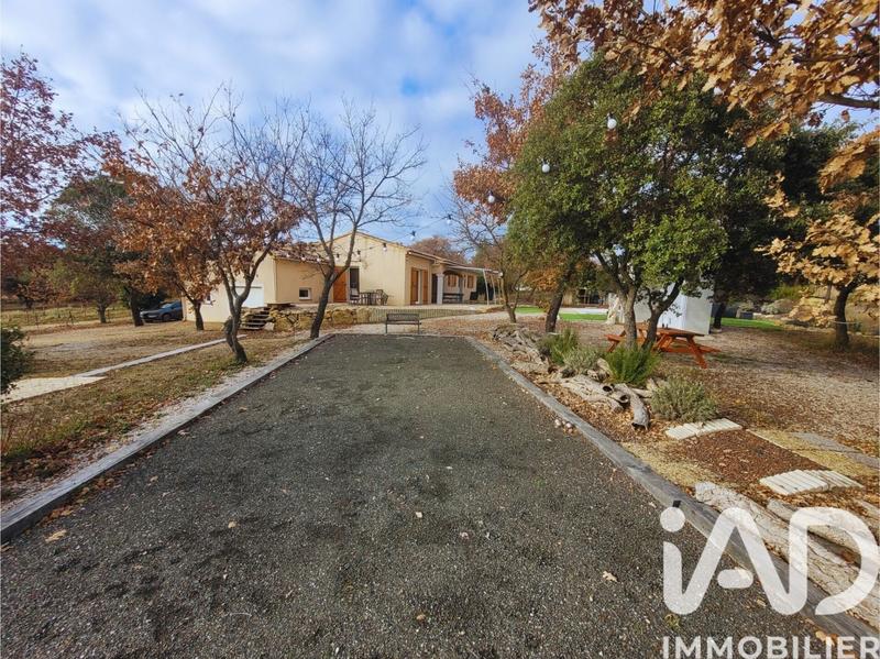 Maison - 122 m² - 6 pièces