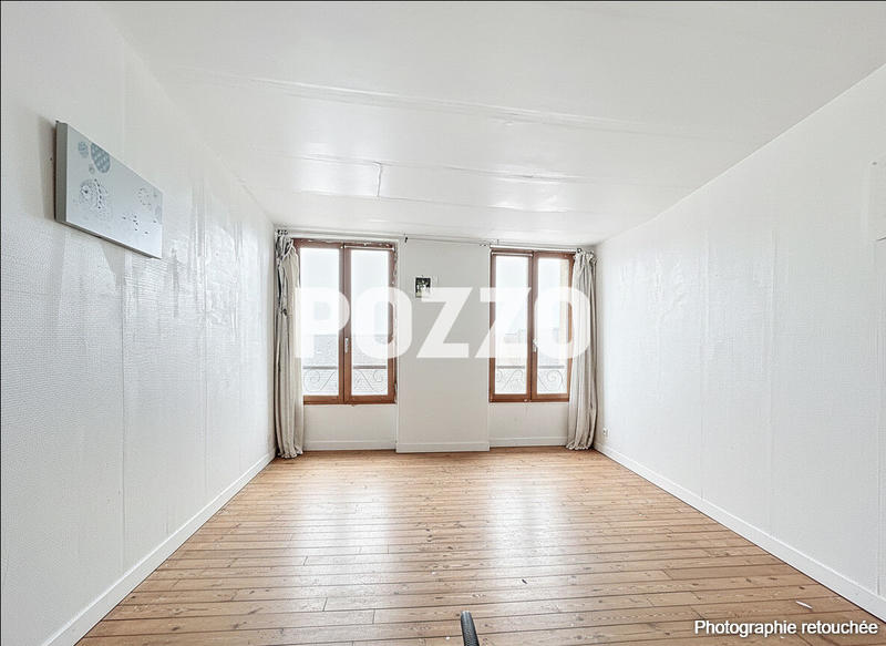 Maison - 180 m² - 9 pièces