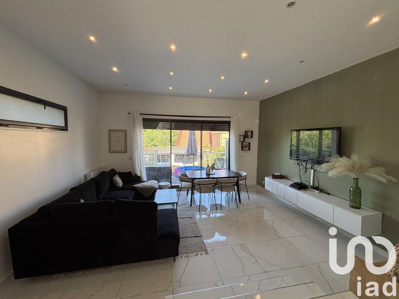 Maison - 112 m² - 6 pièces