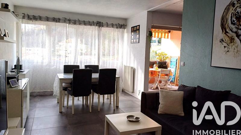Appartement - 64 m² - 3 pièces