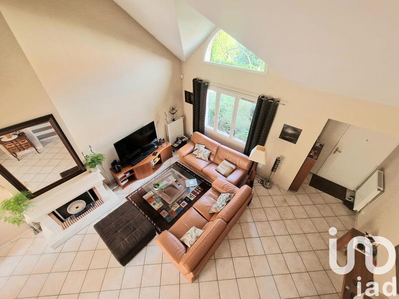 Maison - 191 m² - 6 pièces