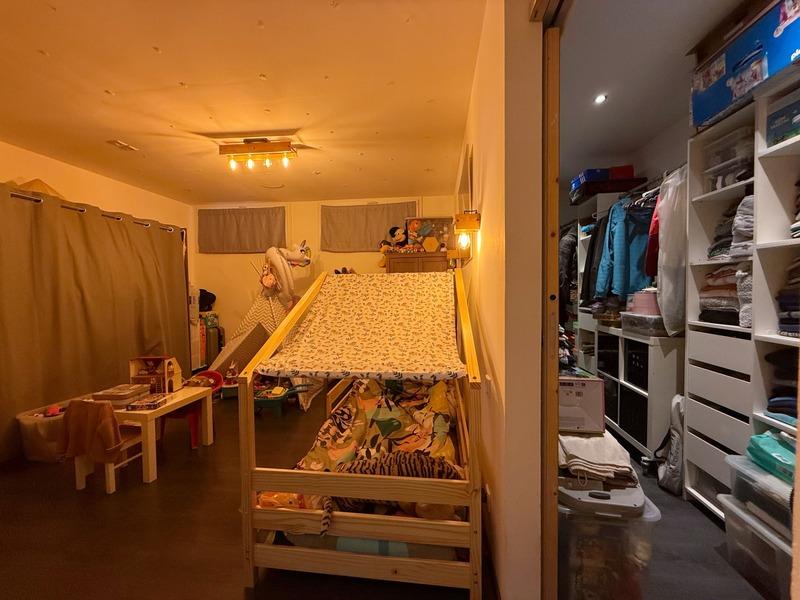 Appartement - 104 m² - 2 pièces