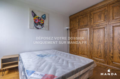 Chambre - 10 m² - 5 pièces