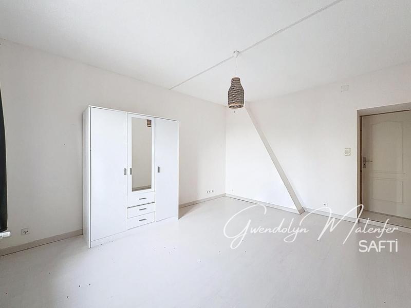 Maison - 122 m² - 5 pièces