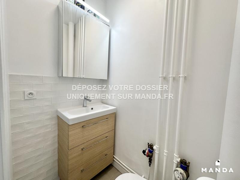 Chambre - 11 m² - 5 pièces