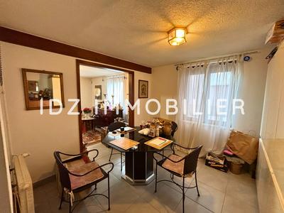 Maison - 167 m² - 8 pièces