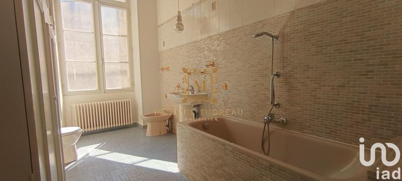 Maison - 365 m² - 15 pièces