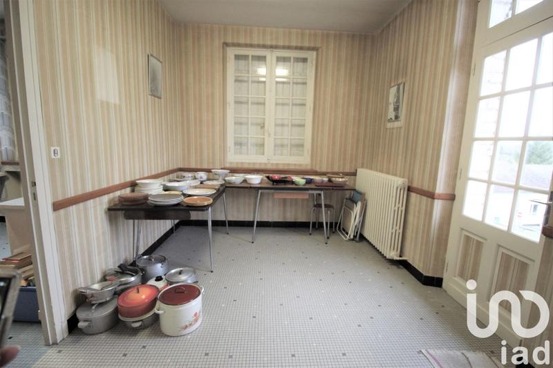 Maison - 246 m² - 8 pièces