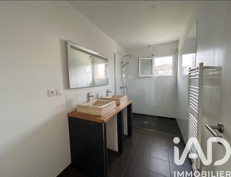 Maison - 94 m² - 5 pièces