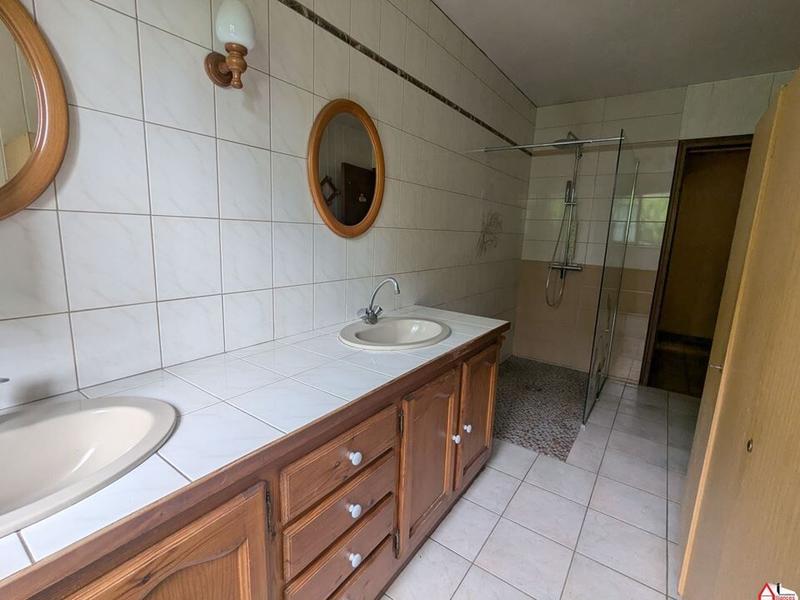 Maison - 193 m² - 7 pièces